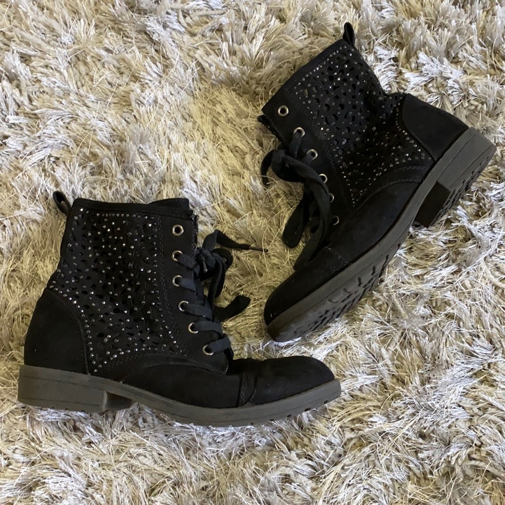 Kohls black combat boots